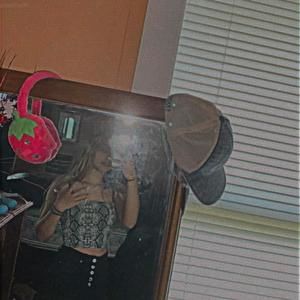 Meet your Posher, Jada